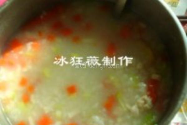 鸡肉蔬菜粥的做法图解4
