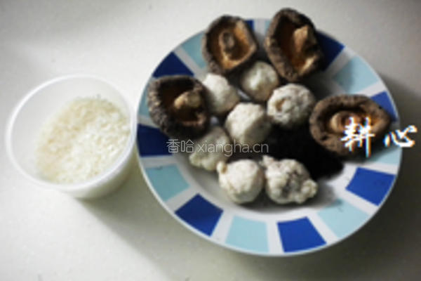 发菜香菇肉丸粥的做法图解1
