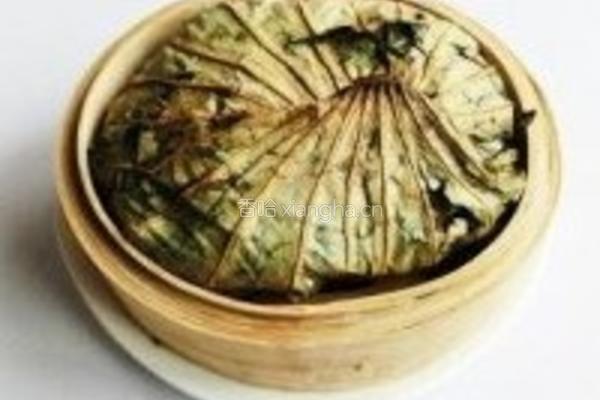 腊肠香菇荷叶饭的做法图解6