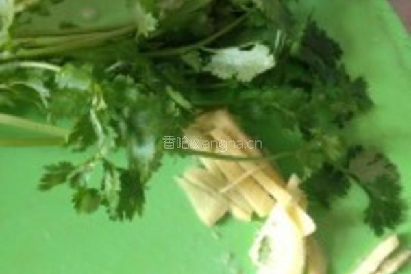 西红柿炒福寿鱼的做法图解2