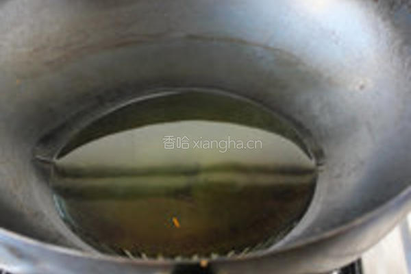 孜然黄豆芽牛肉杂粮蛋炒饭的做法图解1