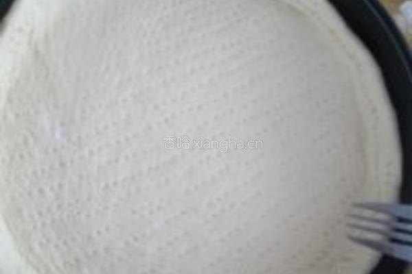金枪鱼大虾比萨的做法图解12