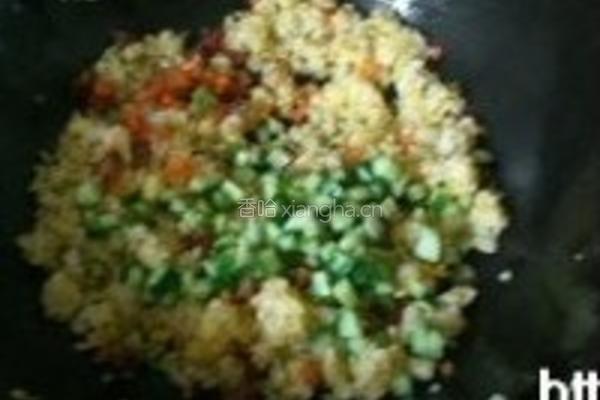 金裹银蛋炒饭的做法图解10