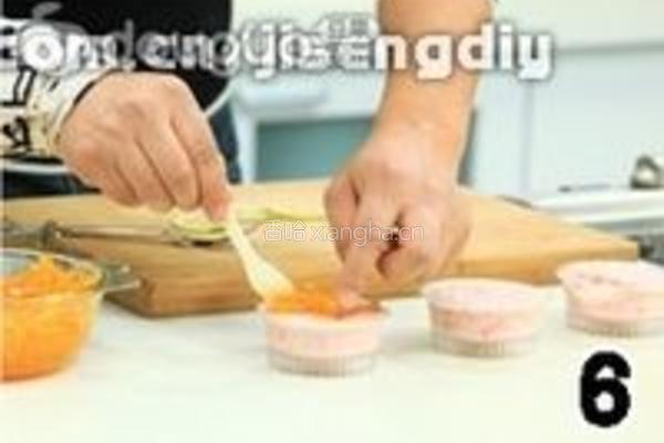 覆盆子慕斯的做法图解6