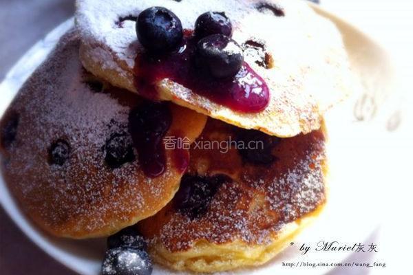 蓝莓酸奶煎饼Blueberry Yogurt Pancakes