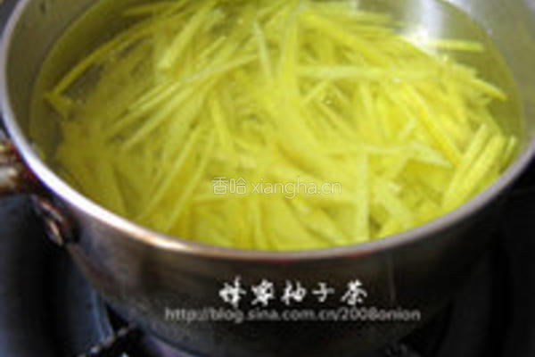 蜂蜜柚子皮的做法图解3