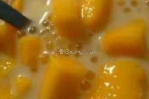 芒果椰子西米露的做法图解1
