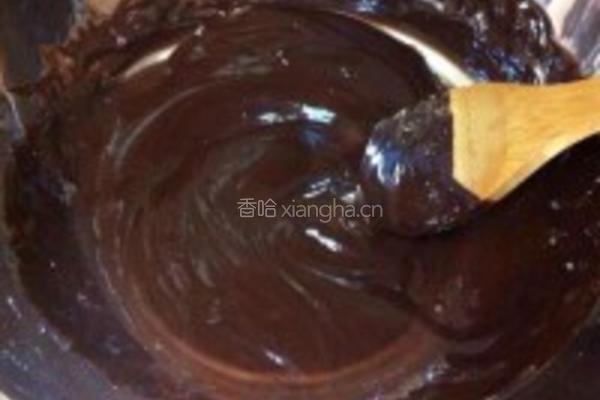 麦片巧克力球的做法图解1