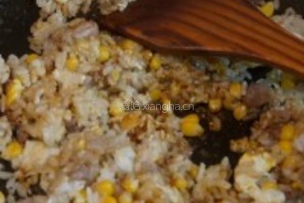 黑胡椒炒饭的做法图解4