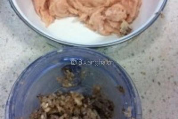 虾蓉酿苦瓜的做法图解2
