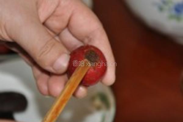 冰糖葫芦的做法图解3