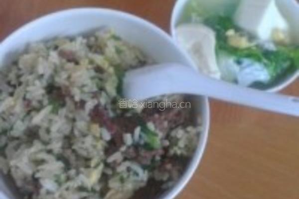 牛肉芥蓝炒饭的做法图解5