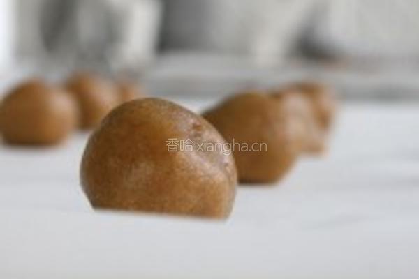 胡椒豆的做法图解1