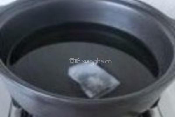 石榴银耳羹的做法图解3