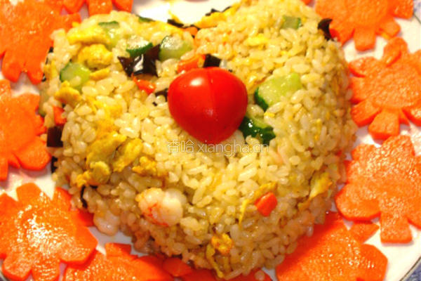 五彩虾仁炒饭