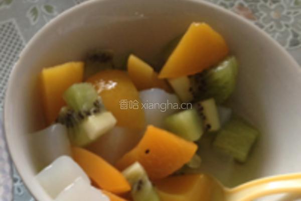 杂果西米露的做法图解3