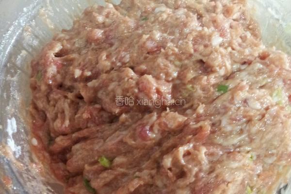 油炸茄盒的做法图解1