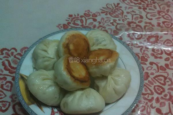 芹菜猪肉馅包子的做法图解12