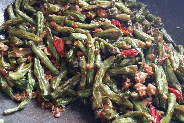 干煸豆角的做法图解6
