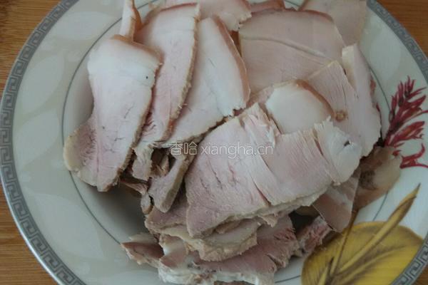 回锅肉的做法图解1
