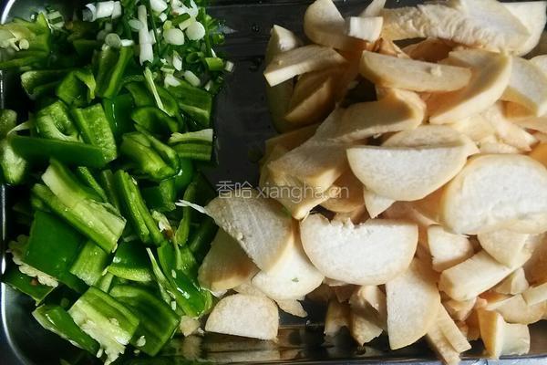 清炒蘑菇的做法图解2