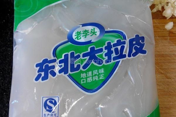 凉拌拉皮的做法图解2