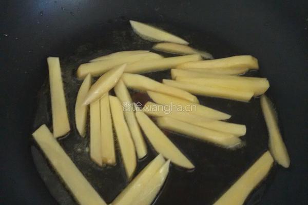 土豆杭椒炒肉条的做法图解5