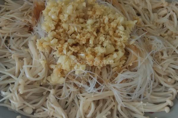 蒜蓉粉丝金针菇的做法图解5