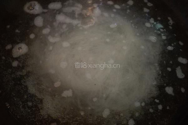 凉拌菠菜的做法图解3
