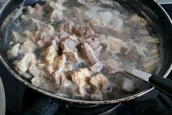 营养炖牛肉的做法图解2
