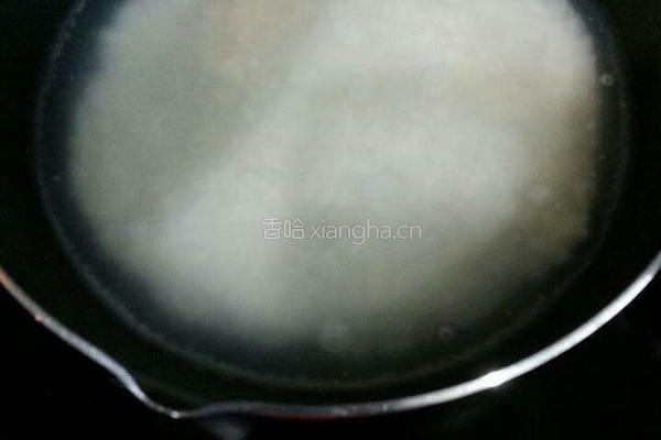 不粘锅简易煲饭的做法图解2