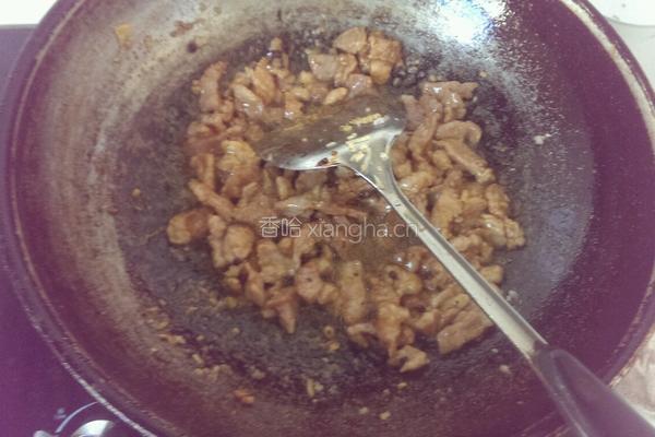 青椒炒肉的做法图解4