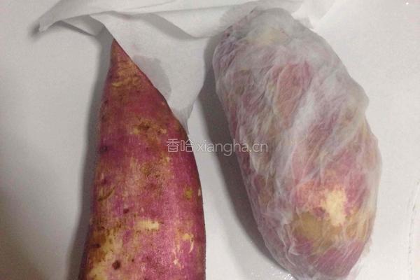 快手烤红薯的做法图解1