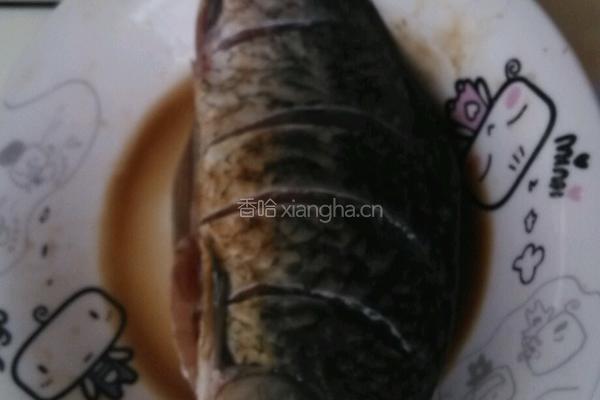 糖醋鱼的做法图解1