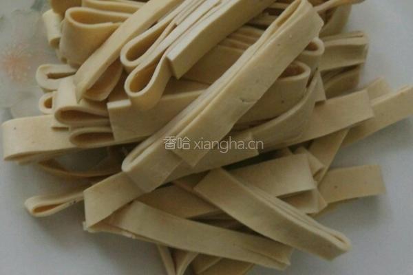 千张肉丝的做法图解1