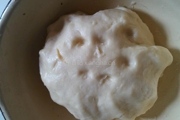葱油饼的做法图解1