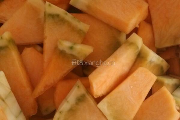 南瓜小饼的做法图解1