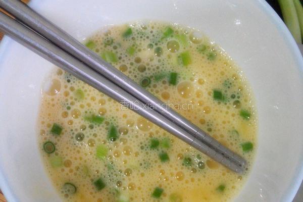 鸡蛋抱豆腐的做法图解2