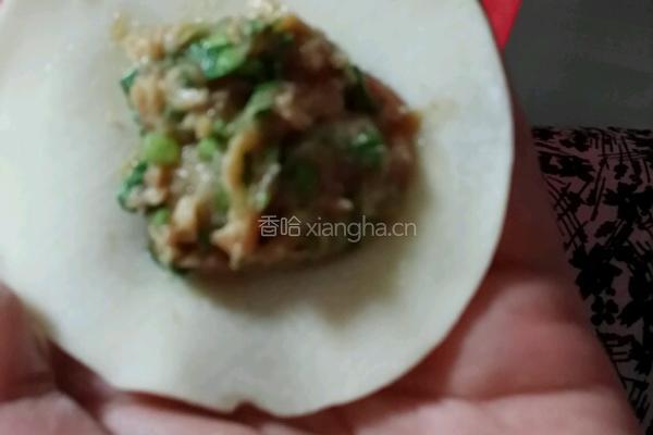 饺子包法的做法图解1