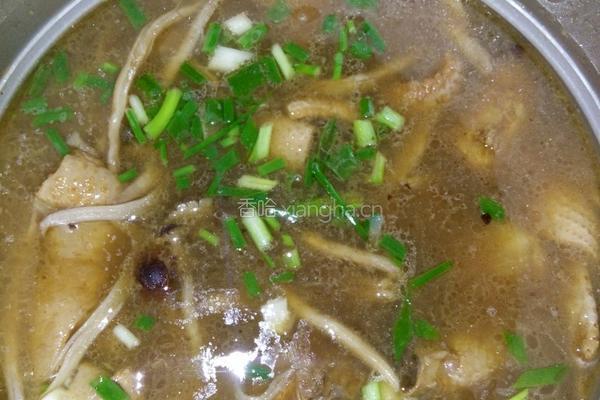 茶树菇鸡汤的做法图解5