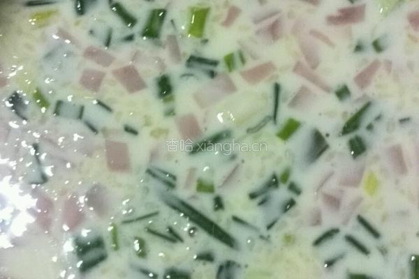蒸鸡蛋卷的做法图解1