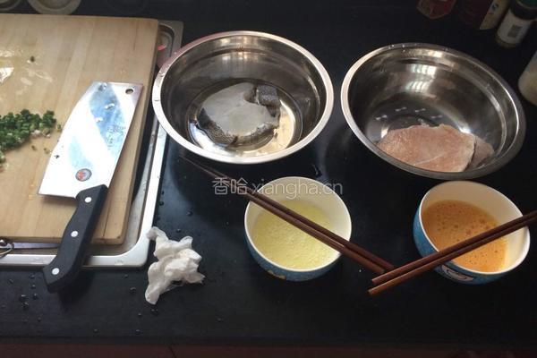 蛋清蒸鳕鱼排的做法图解1