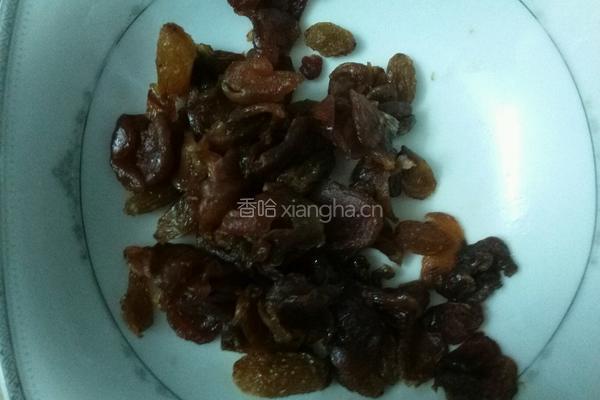 桂圆核桃蛋糕的做法图解1