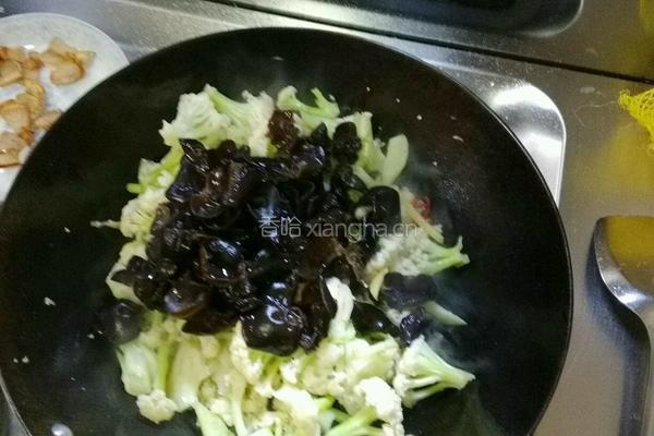 干锅花菜的做法图解5