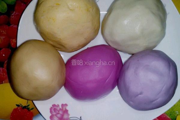 自制彩色汤圆的做法图解3