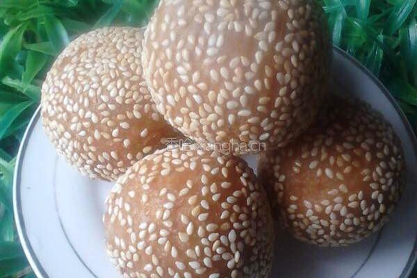 酥脆芝麻黄金球
