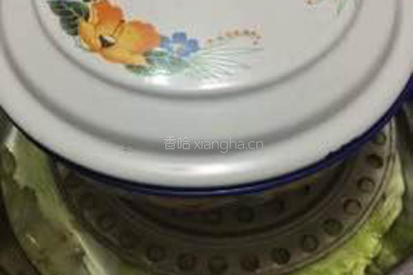 腌辣白菜的做法图解1