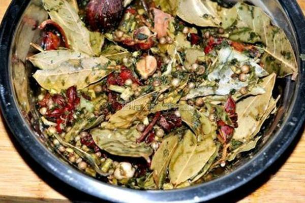 火锅底料炒制秘方的做法图解3