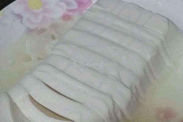 香蒸豆腐的做法图解1