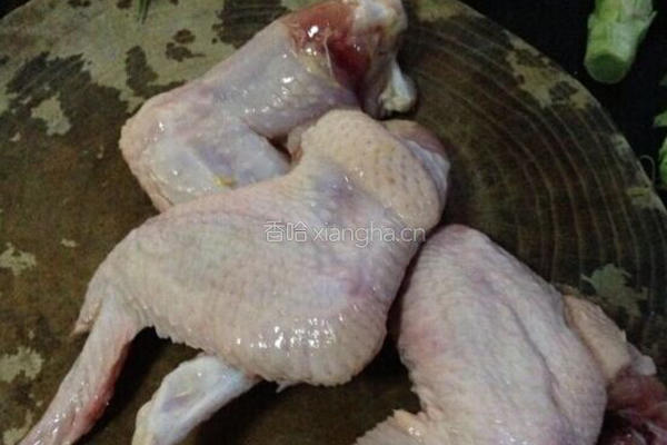 麻辣可乐鸡翅的做法图解1